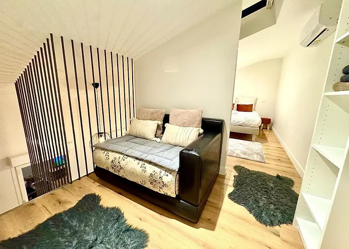 Disgne Climatise Parking Et Wifi Gratuit